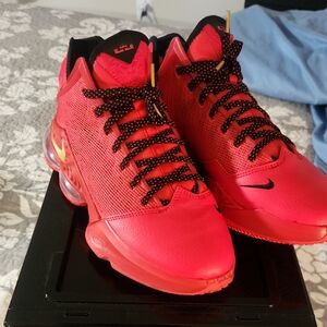 Nike Red and Black Men's Sneakers